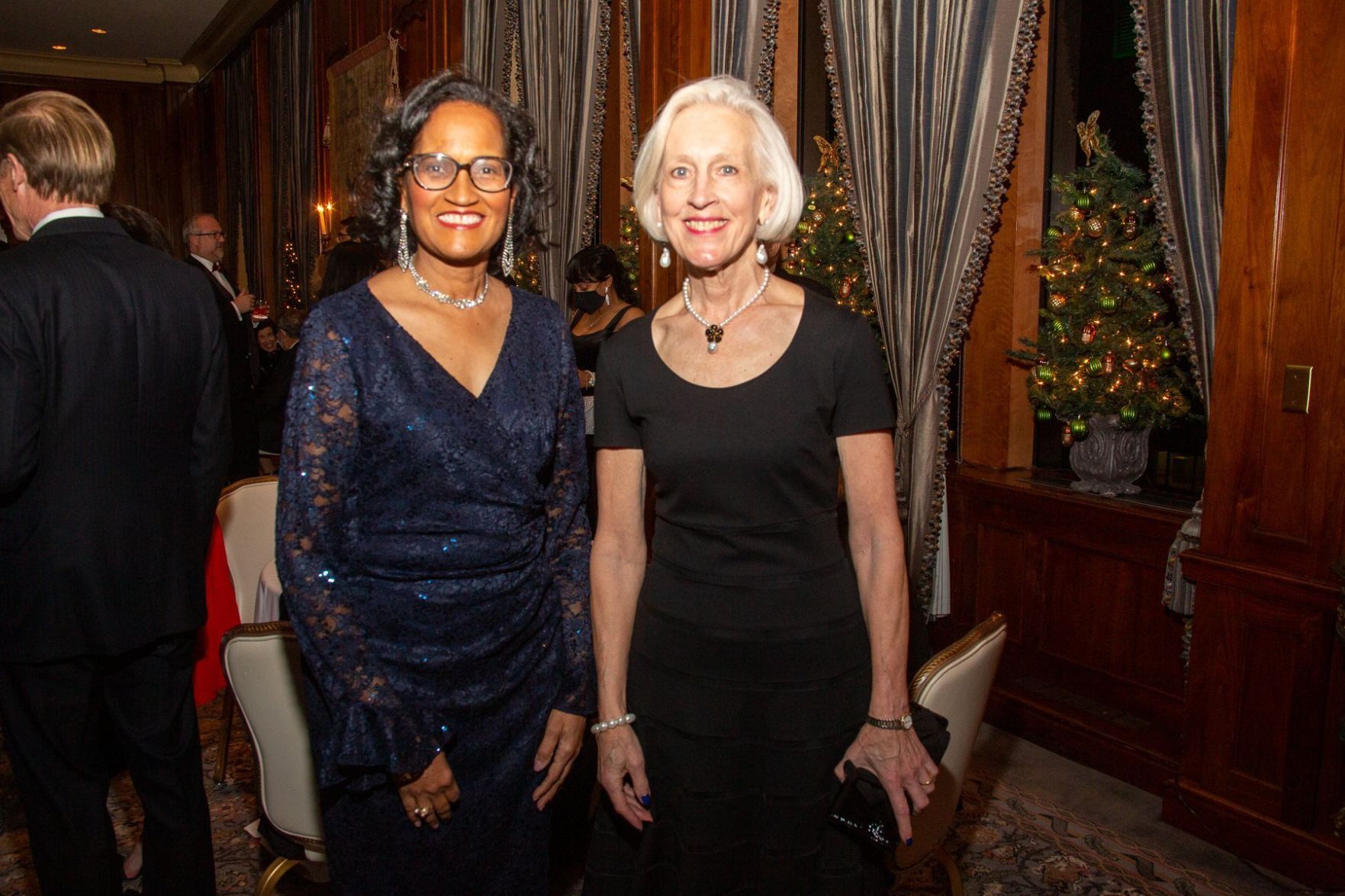Barbara Bowman, Kim Eberlein